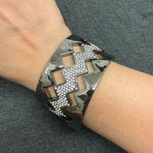 Eddie Borgo Rhinestone Gunmetal Bear Trap Bangle Set